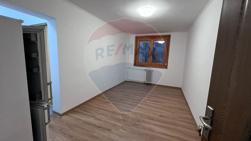 2 room Apartment for sale, Valenta area