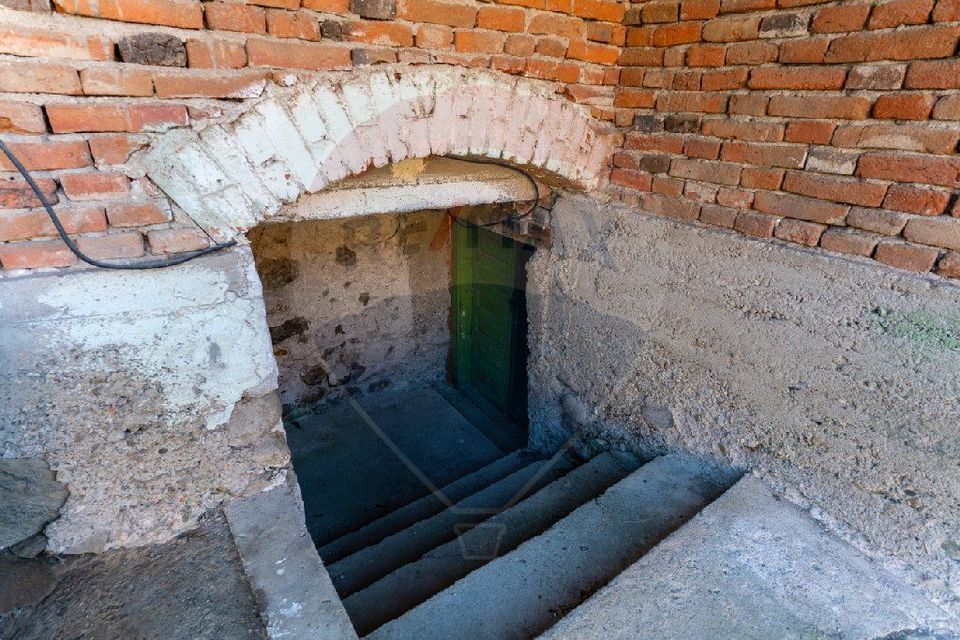 Casă / Vilă cu 4 camere de vânzare