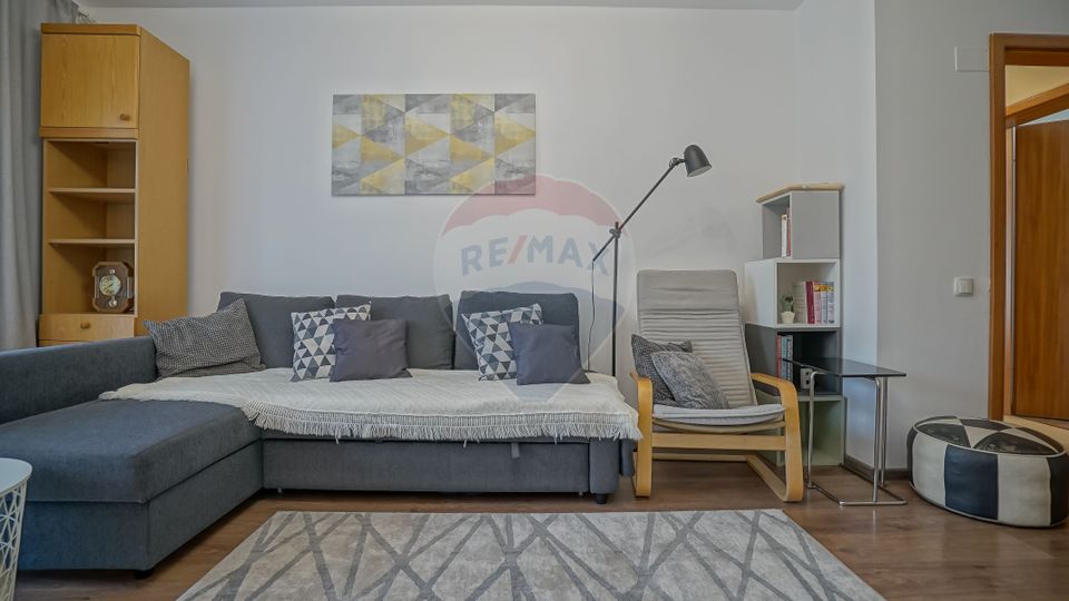 Apartament cu 2 camere de închiriat în zona Brașovul Vechi
