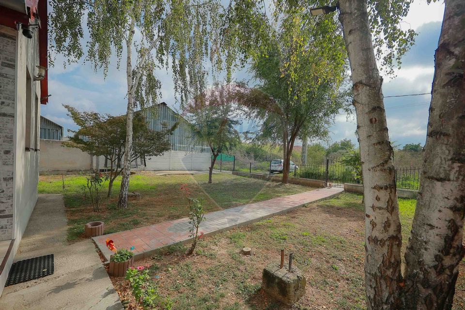 4 room House / Villa for sale