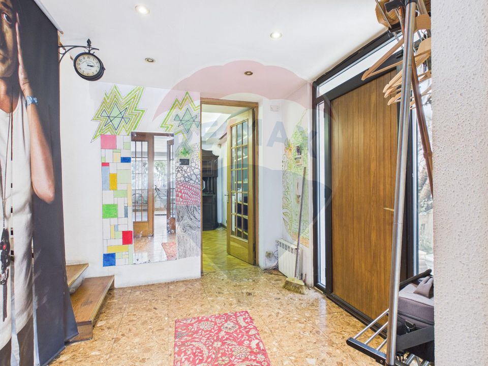 5 room House / Villa for sale, Grivita area