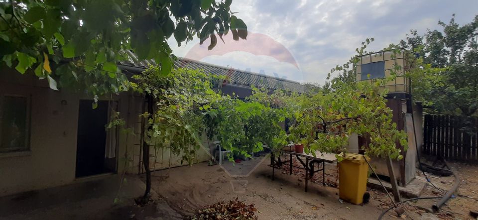 Casă / Vilă cu 5 camere de vânzare