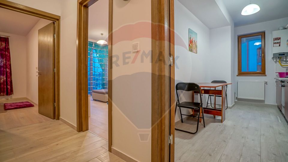 Apartament 2 camere, de închiriat, construcție nouă.