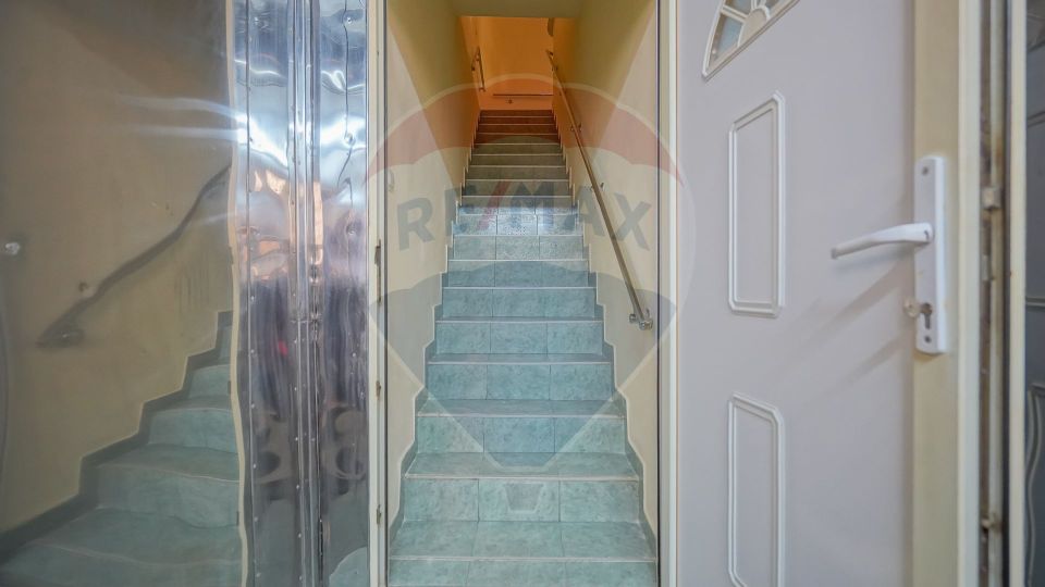 CASA CU SPATIU COMERCIAL SI PARCARE | PIATA UNIRII 12BIS BRASOV SCHEI