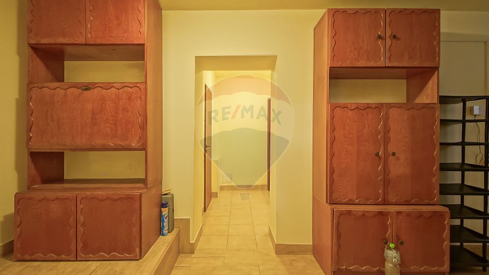 Casă  de inchiriat, Schei