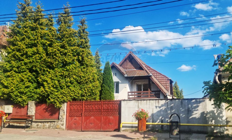 5 room House / Villa for sale