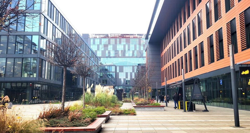 800sq.m Office Space for rent, Central area