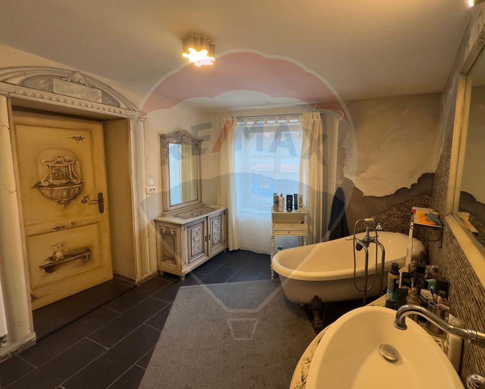 Reședință cu farmec aparte în inima Cisnădioarei