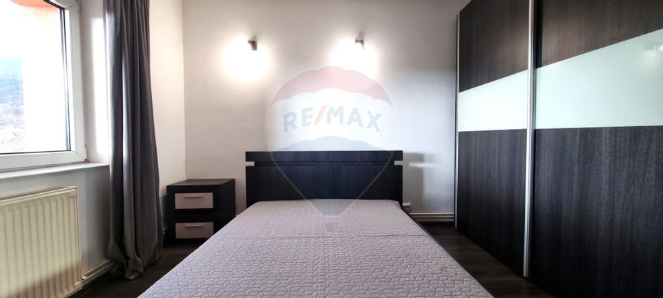 Apartament 3 camere de închirat - Zonă centrală Codlea – Comision 0%