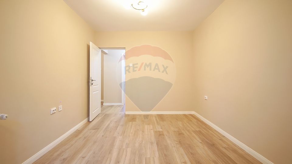 Comision 0% | Ap. 3 camere, etaj 1, complet renovat – Bd. Victoriei