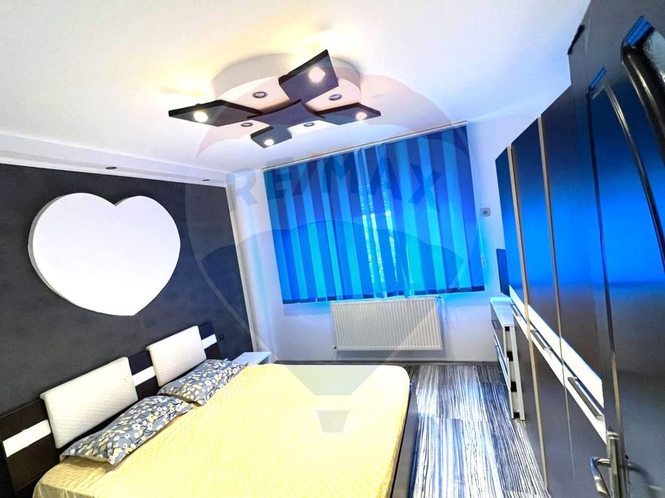 Apartament cu 3 camere decomandate de închiriat ALECU RUSSO