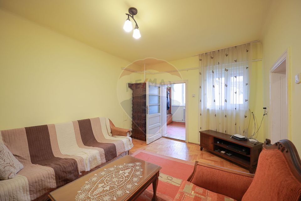 4 room House / Villa for sale, Calea Clujului area