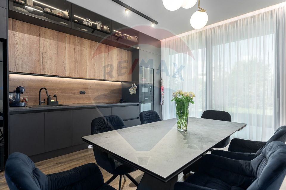 6-room smart villa with rooftop pool – for rent