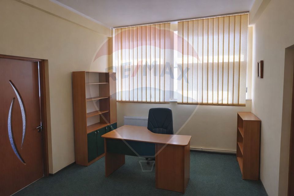 200sq.m Commercial Space for sale, Central area