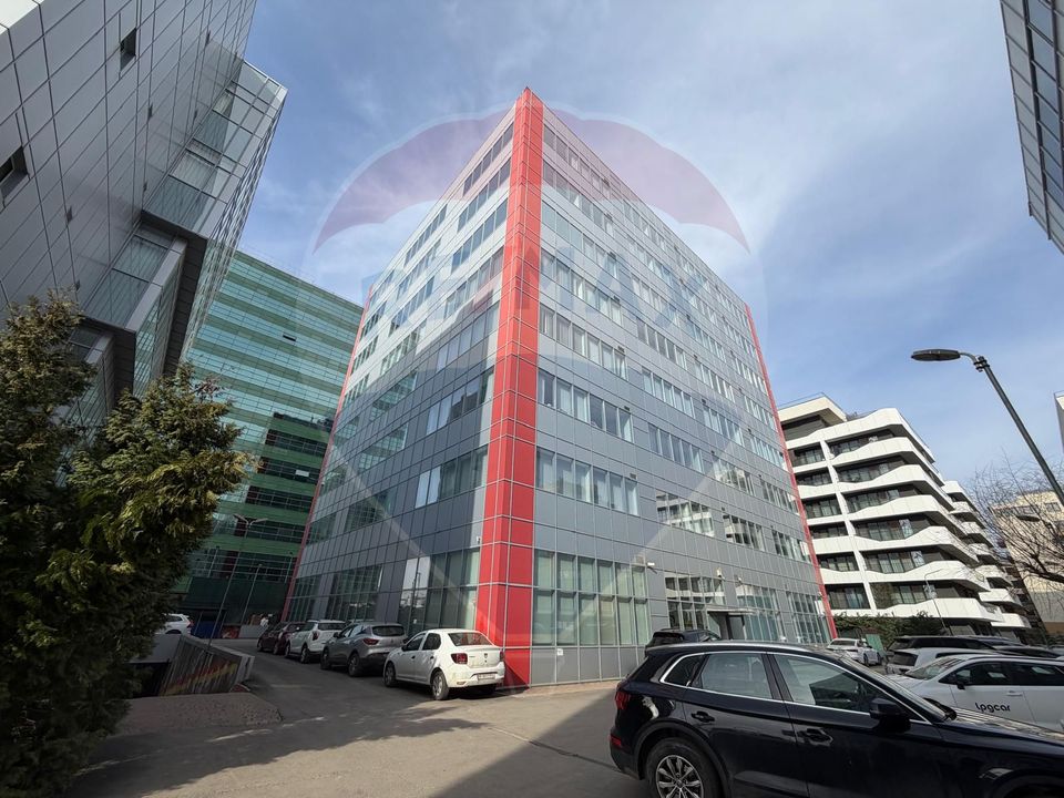 8,000sq.m Office Space for sale, Central area