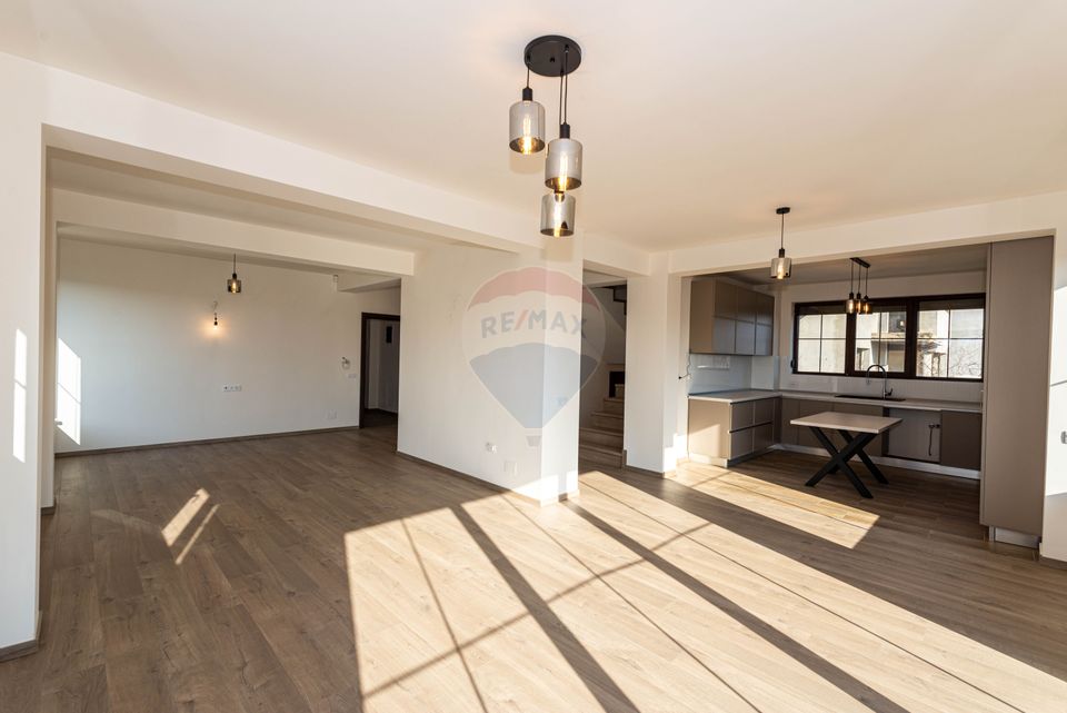 Villa for rent Cartier Henri Coanda, 6 rooms, 750 sqm land