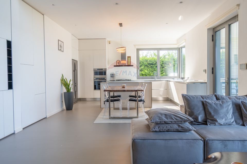 Casa de lux de vanzare