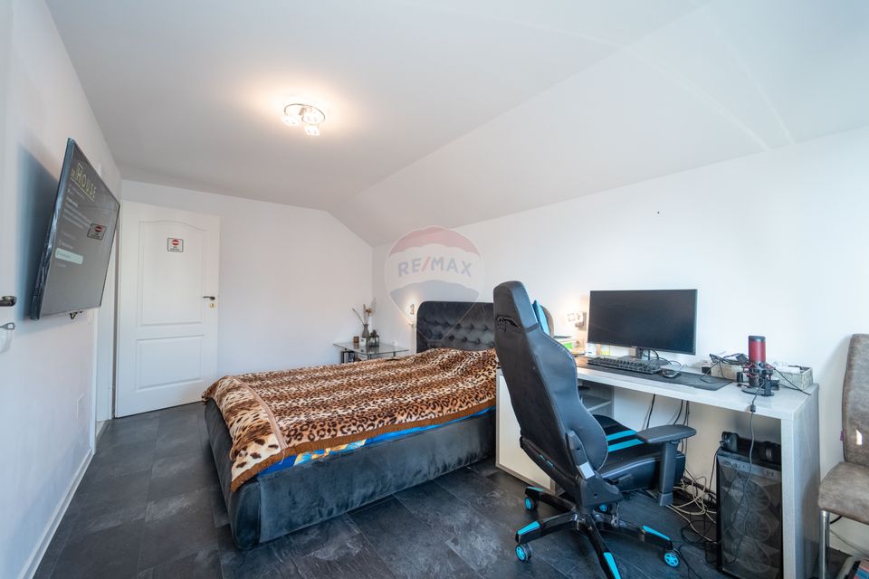 Comision 0%! | Proprietate cu terasa, semineu | 400 mp teren, Izvor!