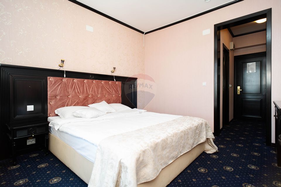 22 room Hotel / Pension for sale