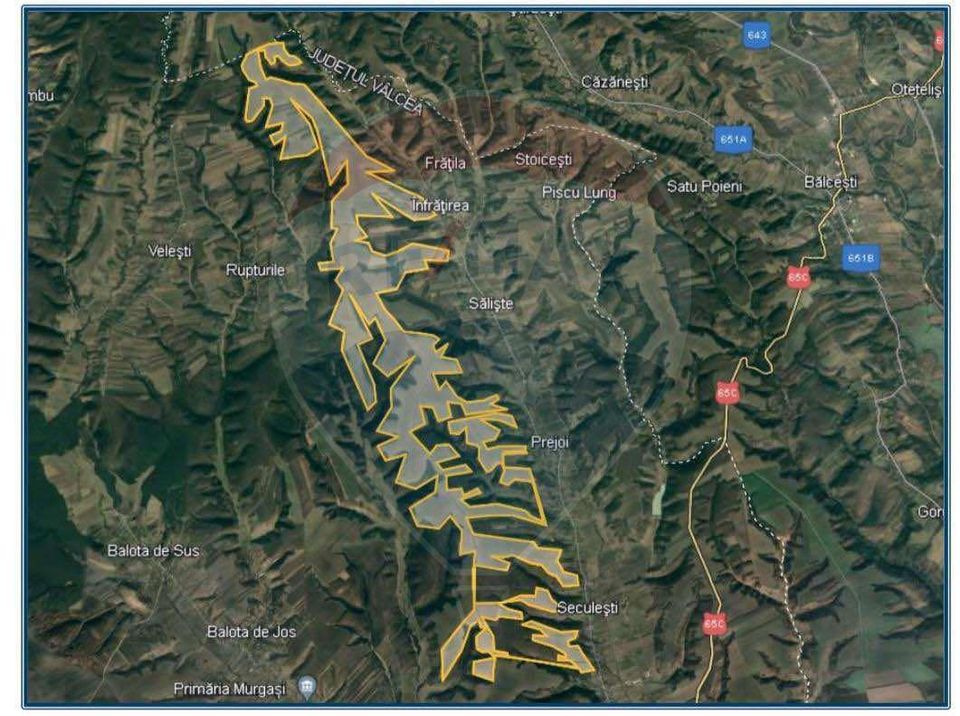 Land 8,740,000sqm Murgasi / Strada principala
