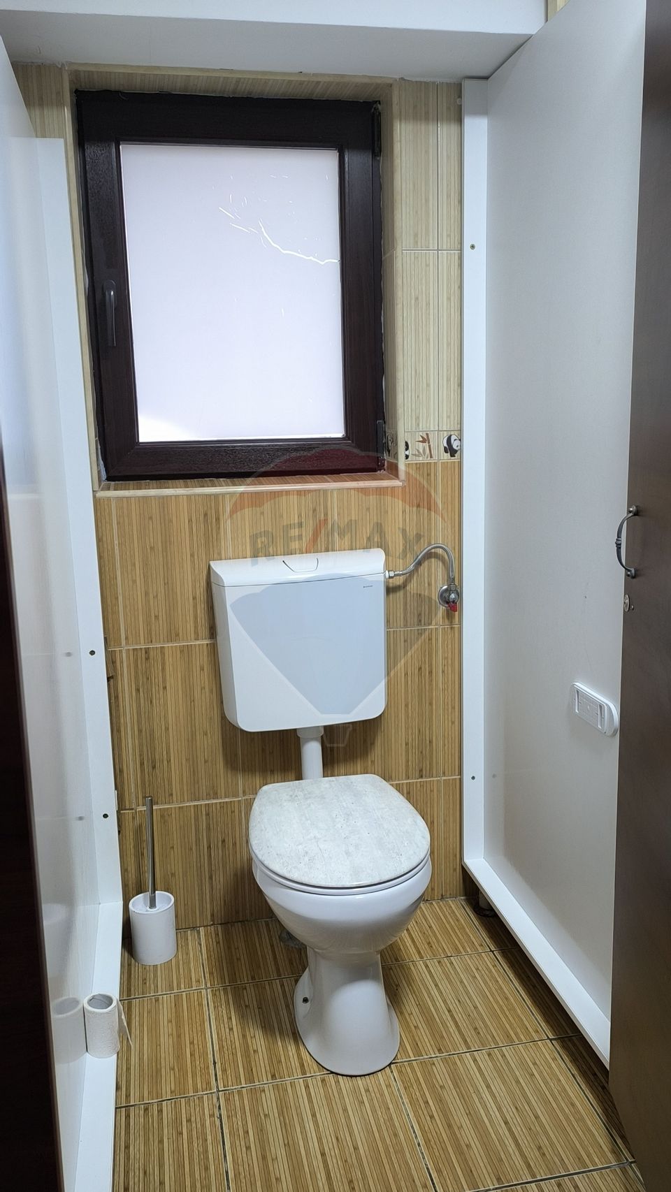 163.73sq.m Commercial Space for sale