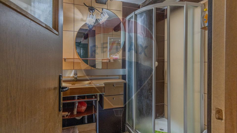 4 room House / Villa for sale