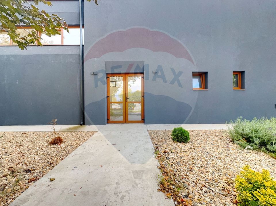 261sq.m Commercial Space for sale, Freidorf area