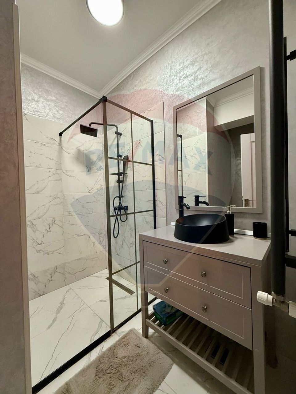 Garsoniera de închiriat în Eforie Nord termen lung