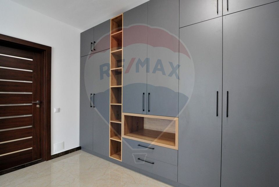 Apartament cu garaj | două camere | prima închiriere | zona Platinia