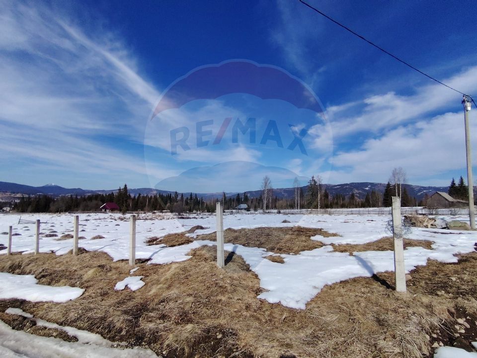 Teren intravilan in Suceava,Neagra Sarului,3002m.p.la 20km de V.Dornei