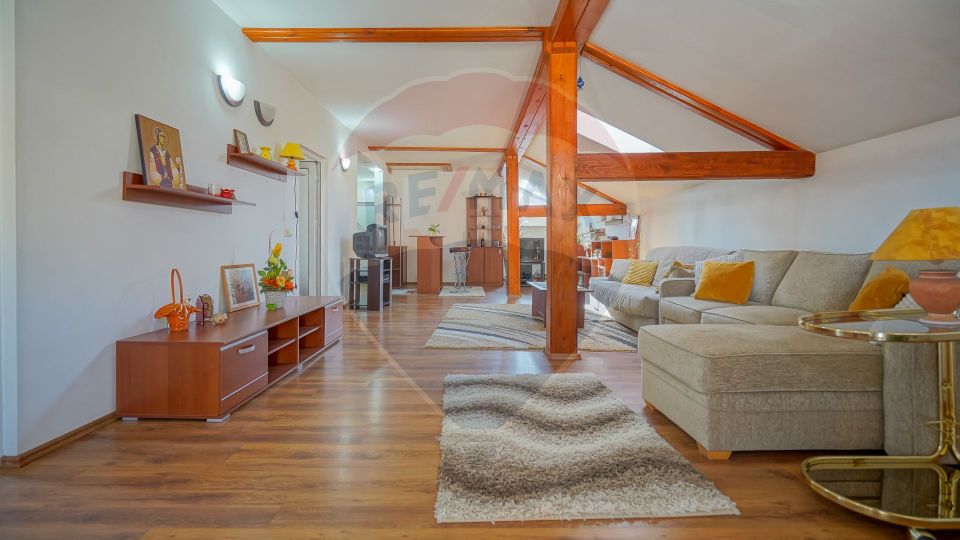 CASA CU SPATIU COMERCIAL SI PARCARE | PIATA UNIRII 12BIS BRASOV SCHEI