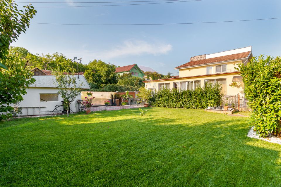7 room House / Villa for sale, Dealuri Oradea area