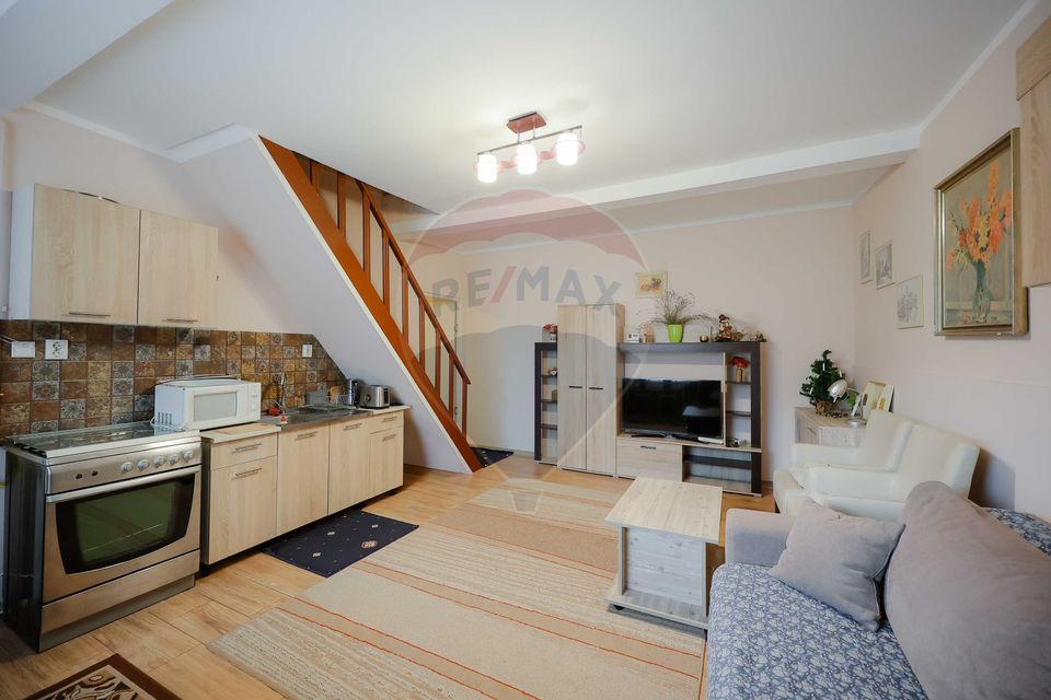 4 room Apartment for sale, Central area