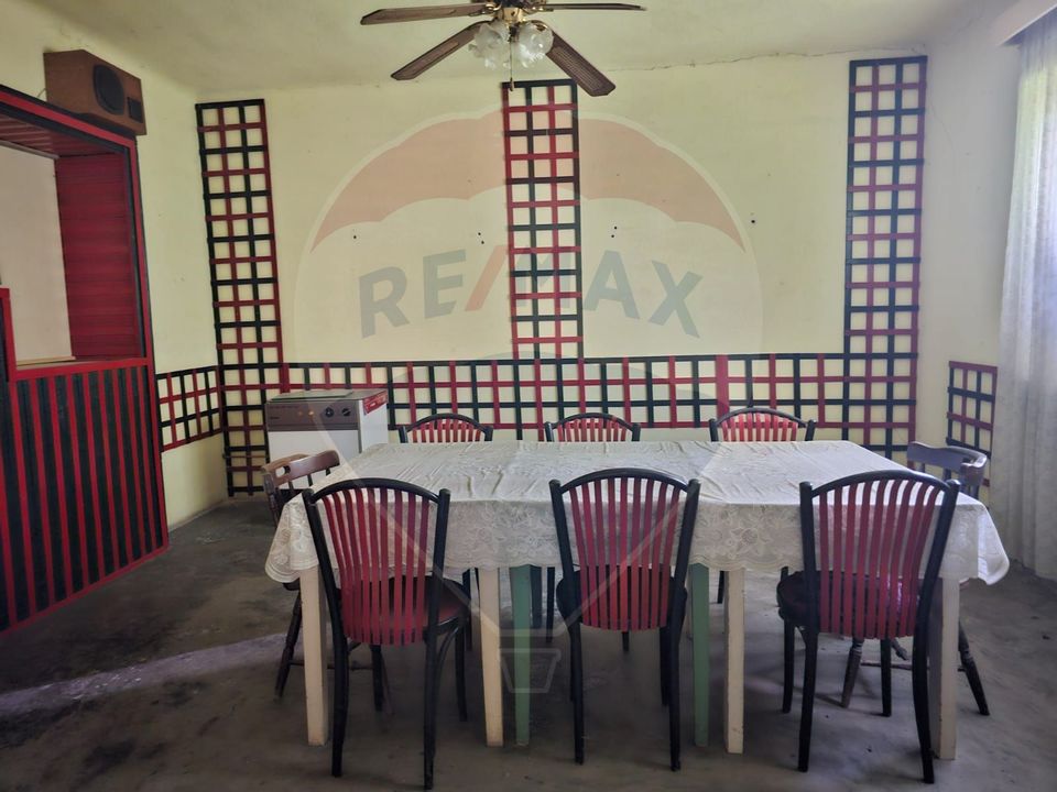 5 room House / Villa for sale