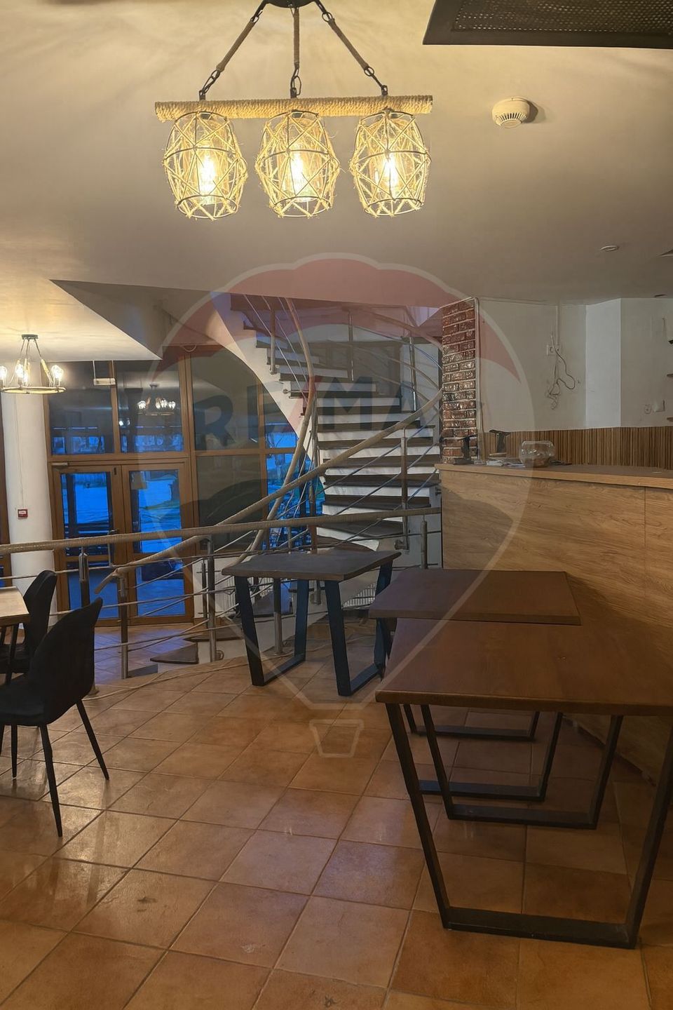 444sq.m Commercial Space for rent, Valea Rosie area