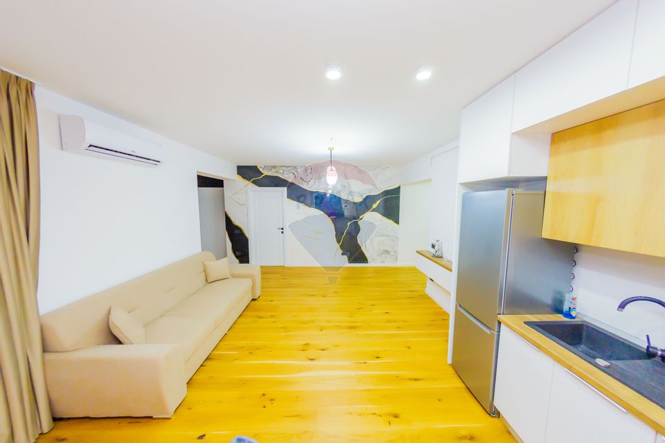 Apartament de vanzare cu 2 parcări si boxă Lămâiței