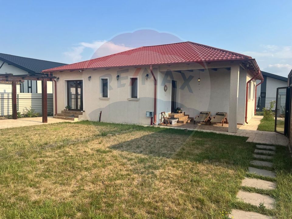 Casă / Vilă 4 camere Green field residence