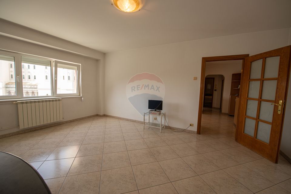 Apartament 2 camere de vanzare 13 Septembrie Catedrala Romaniei Centru
