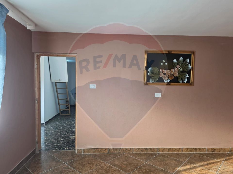 De vanzare casa solida cu teren generos si acces facil Lespezi Bacau