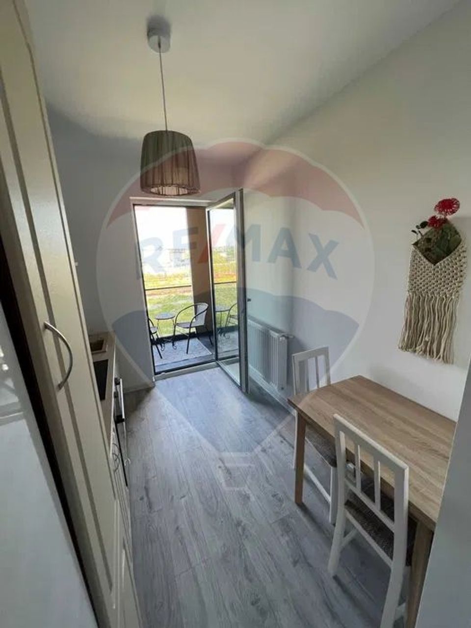 Apartament Smart cu 1 Cameră de Închiriat în Poitiers Towers
