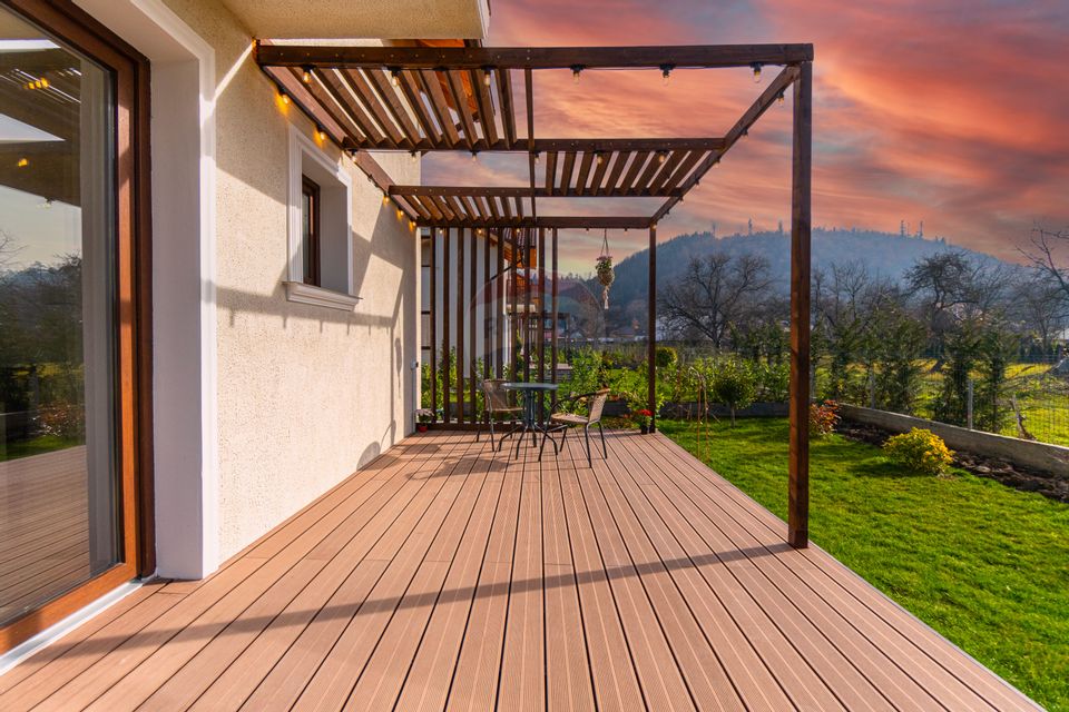 CASE NOI ÎN ARHITECTURĂ ALPINO-MODERNĂ CU ALEE PRIVATA | CRISTIAN