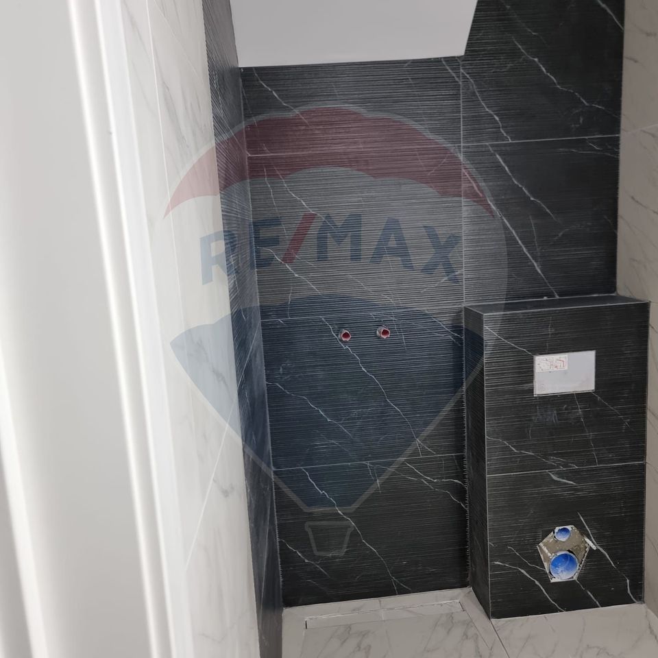 DE VANZARE Vila tip Quadruplex OTOPENI