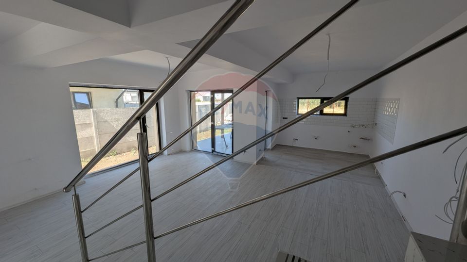 De Vanzare Duplex Comuna Berceni Str Lebedelor Asfaltată 0% Comision
