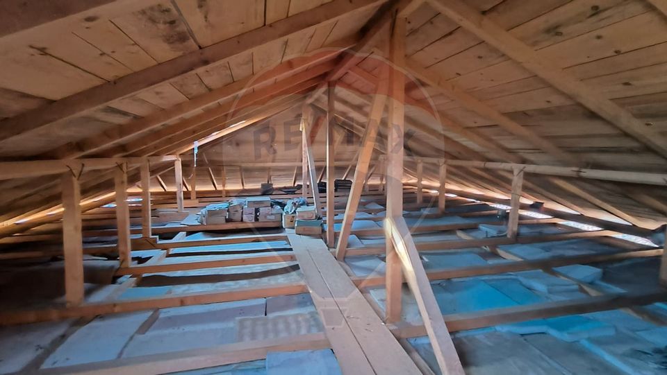 4 room House / Villa for sale, Nord-Est area