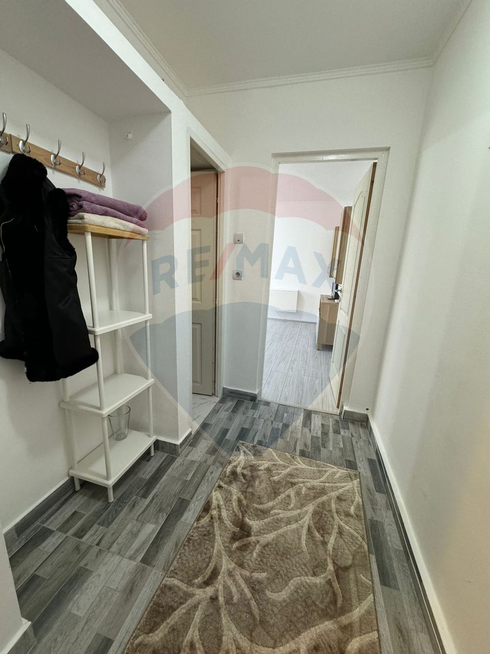 Apartament cu 2 camere de închiriat în zona Calea Dumbravii