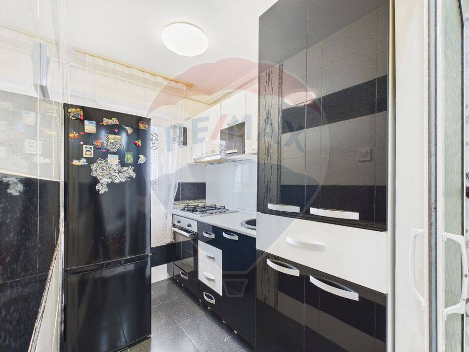 Studio converted into 2 rooms | Fully furnished and equipped