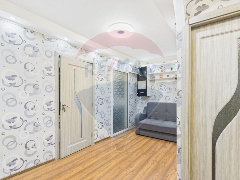 Studio converted into 2 rooms | Fully furnished and equipped