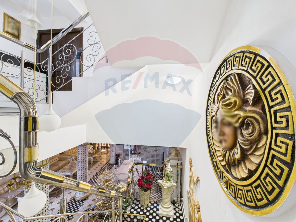 De vanzare| Casa cu piscina, saune si design elegant- Zona Matasari