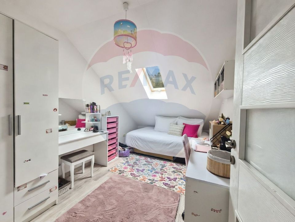 Apartament cu 3 camere de vânzare - duplex - Bloc 2017