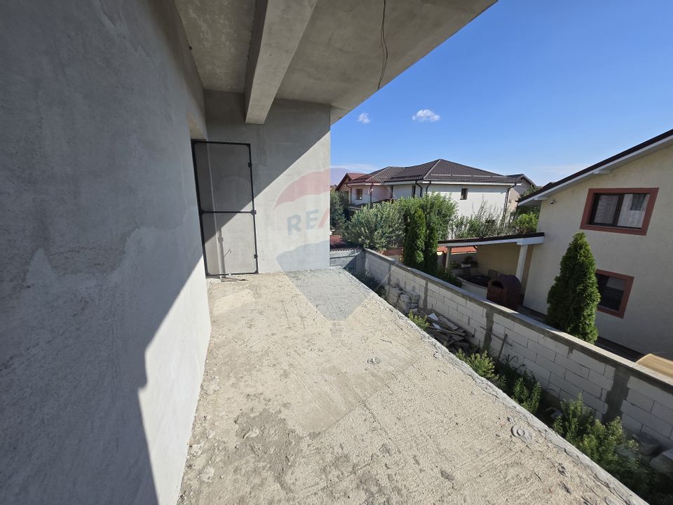 4 room House / Villa for sale